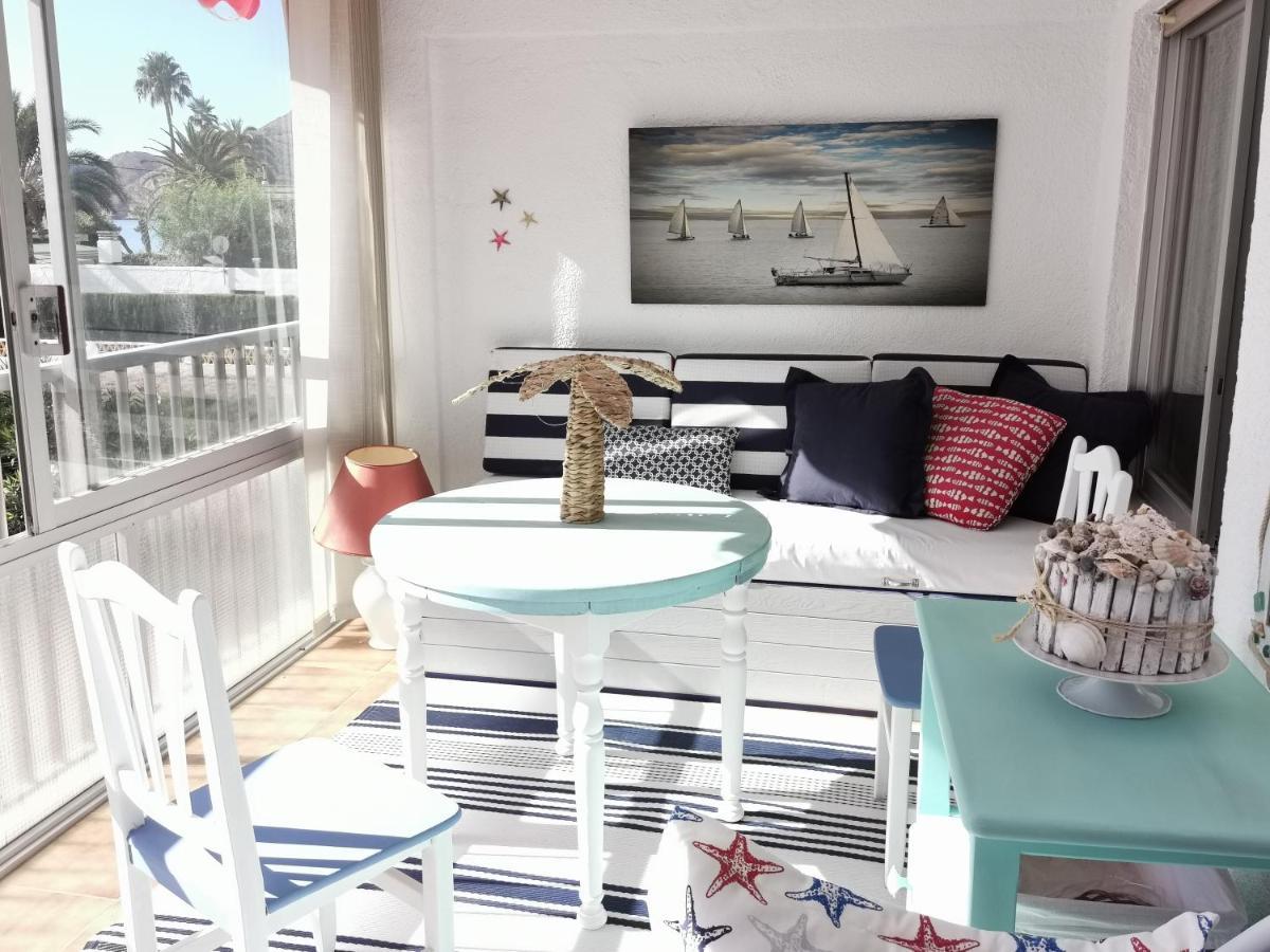 Happy Beachfront Apartment アルテア エクステリア 写真