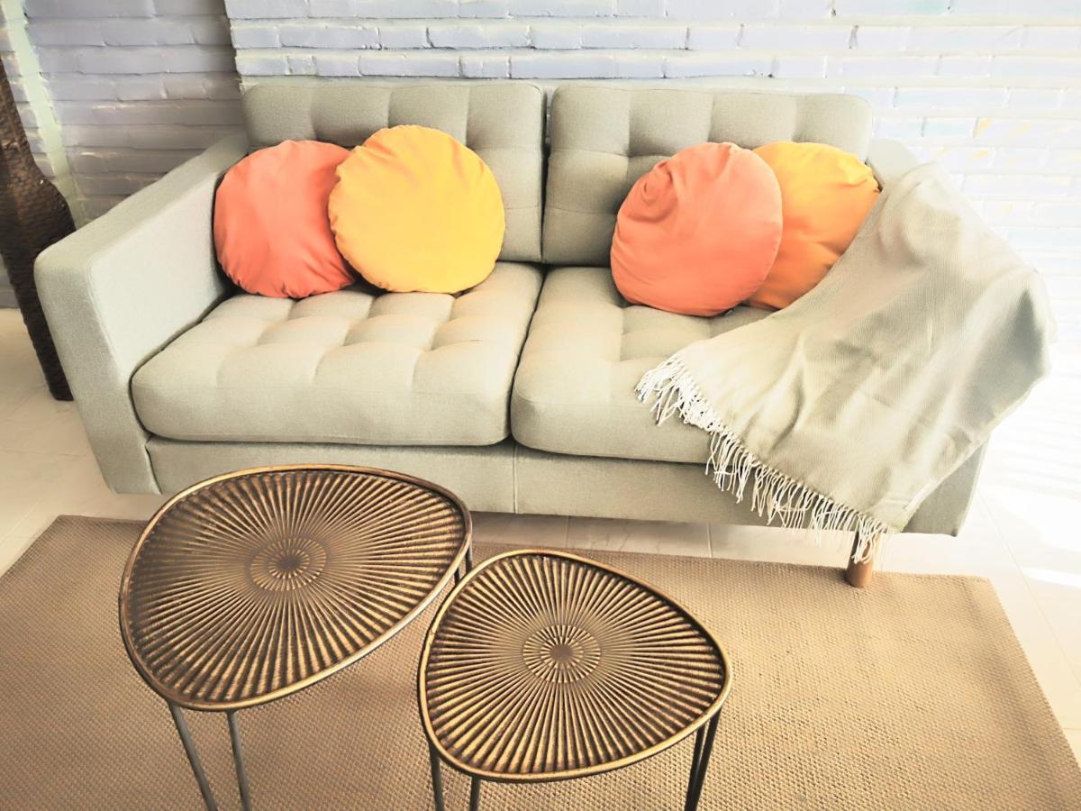 Happy Beachfront Apartment アルテア エクステリア 写真