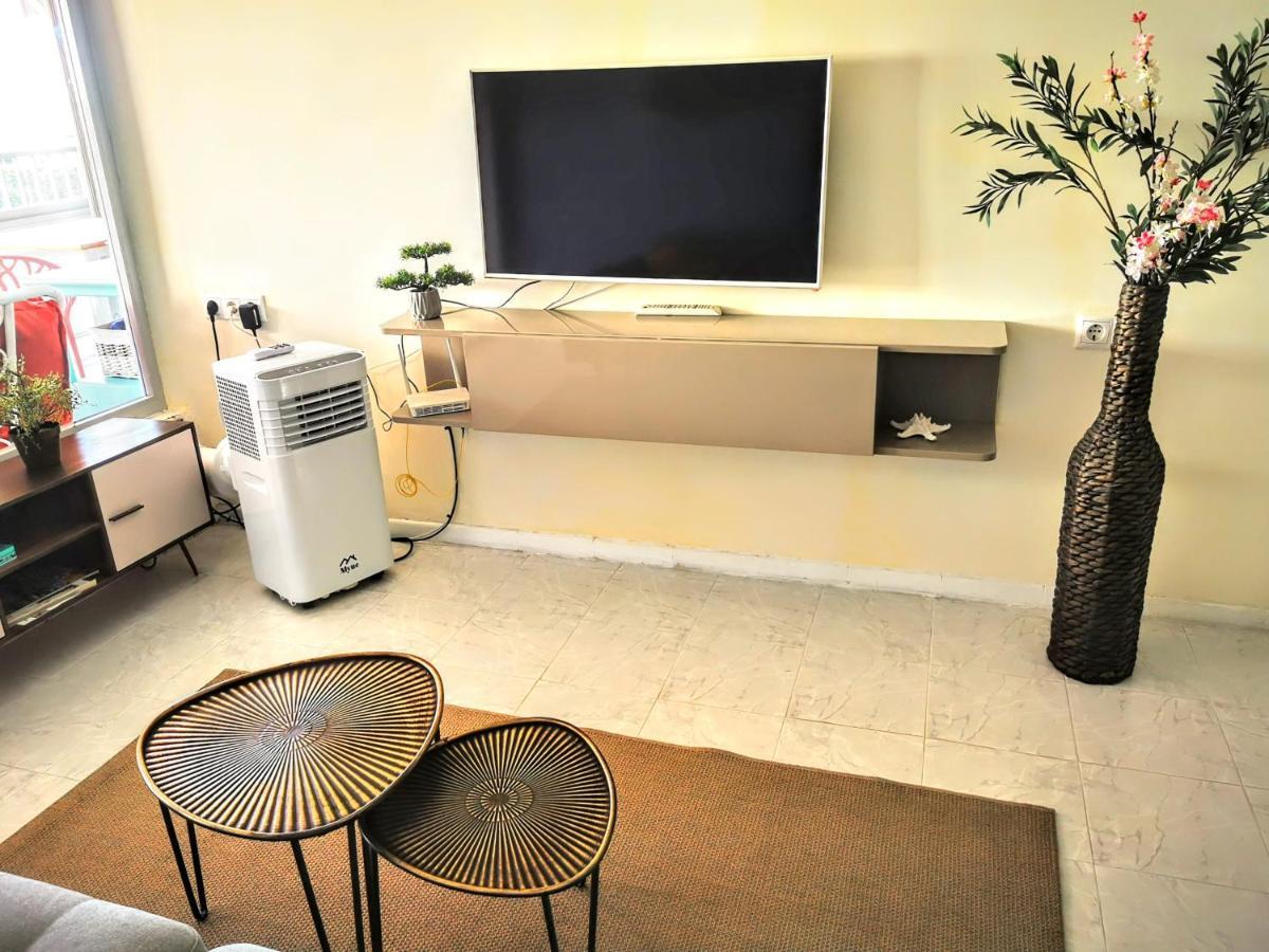 Happy Beachfront Apartment アルテア エクステリア 写真